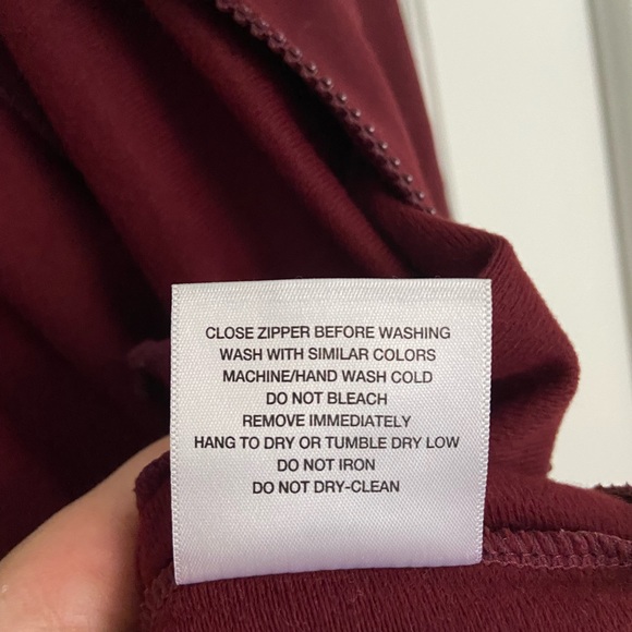 Mondetta Ritzy Port Striped Cropped Athletic Jacket - Picture 7 of 7